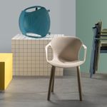 Silla-Auxiliar-Tomas-Plastico-Beige